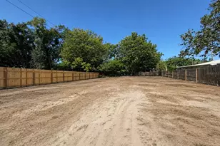 1214 Tedrow Rd, Lakeland, FL 33805 - Photo 1