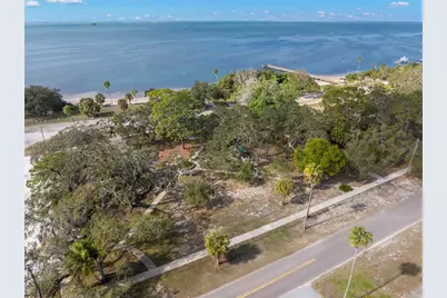 422 Kentucky Avenue, Crystal Beach, FL 34681 - Photo 39