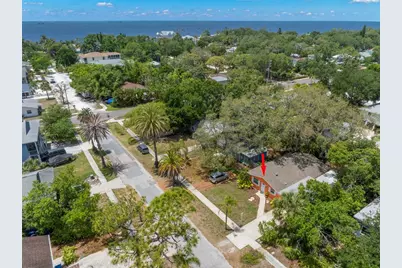 422 Kentucky Avenue, Crystal Beach, FL 34681 - Photo 27