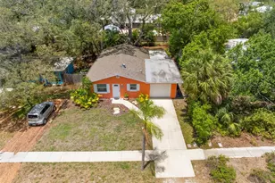 422 Kentucky Ave, Crystal Beach, FL 34681 - Photo 1