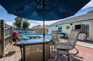 2907 Whispering Dr N, Largo, FL 33771 - Photo 41