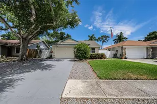 2907 Whispering Dr N, Largo, FL 33771 - Photo 1