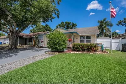 2907 Whispering Drive N, Largo, FL 33771 - Photo 3