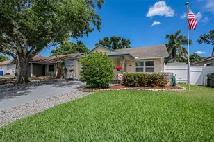 2907 Whispering Dr N, Largo, FL 33771 - Photo 3