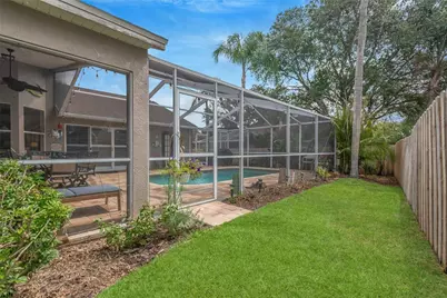 1804 River Crossing Drive, Valrico, FL 33596 - Photo 27