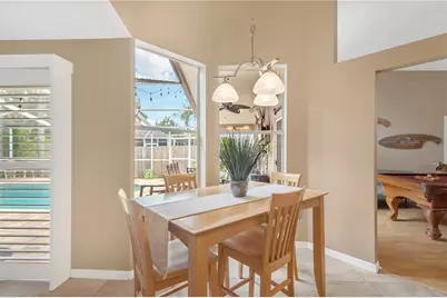 1804 River Crossing Drive, Valrico, FL 33596 - Photo 5