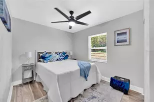 429 E Oakwood St, Tarpon Springs, FL 34689 - Photo 15