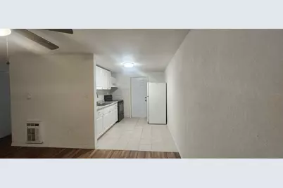 5320 Pine Street #A, Seffner, FL 33584 - Photo 3