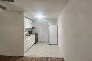 5320 Pine St, Seffner, FL 33584 - Photo 3