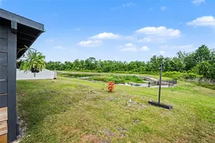 35739 Buttonweed Trl, Zephyrhills, FL 33541 - Photo 25