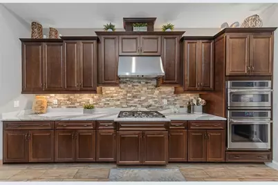 4042 Woodland Retreat Boulevard, New Port Richey, FL 34655 - Photo 9