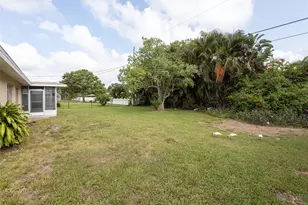 916 Gillespie St, Englewood, FL 34223 - Photo 27