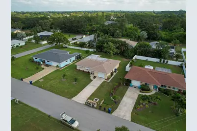 916 Gillespie Street, Englewood, FL 34223 - Photo 3