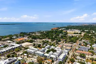 946 Highland Ave, Dunedin, FL 34698 - Photo 1