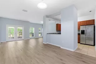 8208 Downpatrick Ct, Tampa, FL 33610 - Photo 3