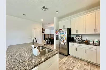 2951 W Cherry Street, Tampa, FL 33607 - Photo 11