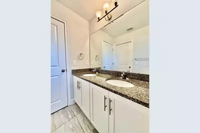2951 W Cherry Street, Tampa, FL 33607 - Photo 25