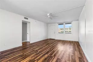 4915 Bay Street NE, Saint Petersburg, FL 33703 - Photo 5