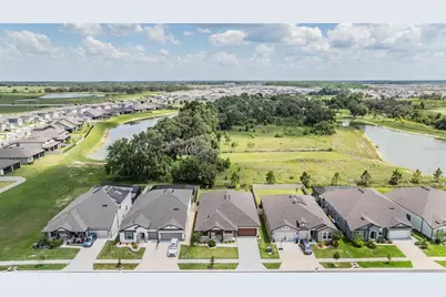 9405 Ibis Grove Boulevard, Wesley Chapel, FL 33545 - Photo 11