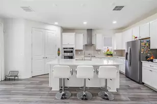 9405 Ibis Grove Blvd, Wesley Chapel, FL 33545 - Photo 13
