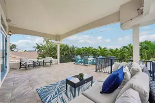 2032 Massachusetts Ave NE, Saint Petersburg, FL 33703 - Photo 47
