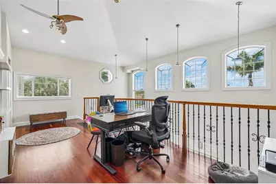 2032 Massachusetts Avenue NE, Saint Petersburg, FL 33703 - Photo 33