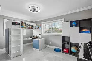2032 Massachusetts Ave NE, Saint Petersburg, FL 33703 - Photo 39