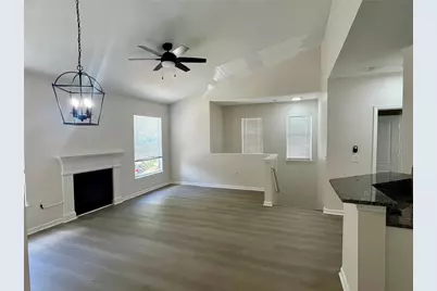 18105 Villa Creek Drive, Tampa, FL 33647 - Photo 3
