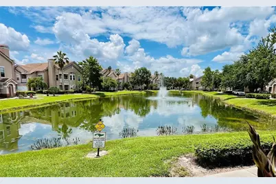18105 Villa Creek Drive, Tampa, FL 33647 - Photo 25