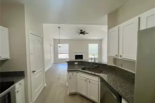 18105 Villa Creek Dr, Tampa, FL 33647 - Photo 13