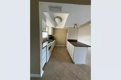 5109 Lawnton Court, Tampa, FL 33624 - Photo 19