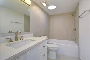200 Country Club Dr, Largo, FL 33771 - Photo 41