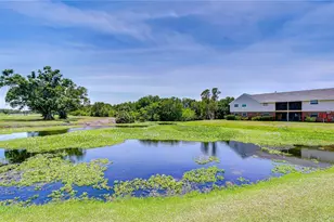 200 Country Club Dr, Largo, FL 33771 - Photo 65