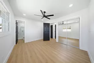 3700 72nd St N, Saint Petersburg, FL 33710 - Photo 27