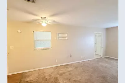 1650 30th Avenue N, Saint Petersburg, FL 33713 - Photo 5