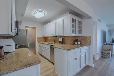 10355 Paradise Boulevard #511, Treasure Island, FL 33706 - Photo 11