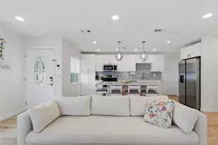 7205 S Westshore Blvd, Tampa, FL 33616 - Photo 11