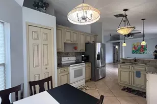 4125 Hampshire Village Ct, Orlando, FL 32822 - Photo 5