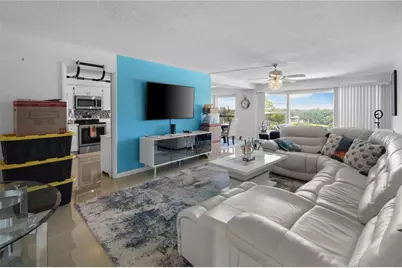 225 Country Club Drive #1604, Largo, FL 33771 - Photo 5