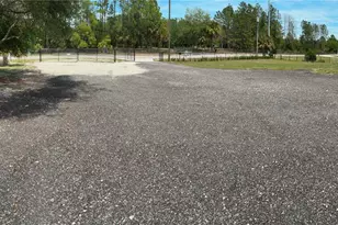 13262 Crowell Rd, Brooksville, FL 34613 - Photo 33