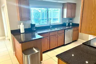 1201 Kapok Kove Cir, Clearwater, FL 33759 - Photo 11