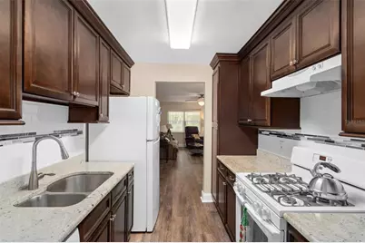 10033 64th Avenue N #4, Saint Petersburg, FL 33708 - Photo 7