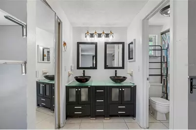 16513 Silverhill Drive, Tampa, FL 33624 - Photo 17