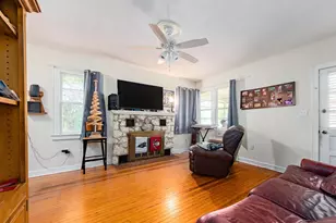 1045 Marine St, Clearwater, FL 33755 - Photo 9
