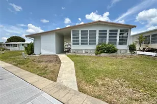 6806 Mount Quincy Dr NE, Saint Petersburg, FL 33702 - Photo 27
