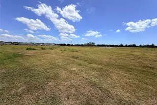 254 Holly Bank Ave, Nokomis, FL 34275 - Photo 1