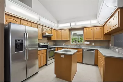 17469 Maberly Road, Weeki Wachee, FL 34614 - Photo 23