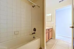 10144 Arbor Run Dr, Tampa, FL 33647 - Photo 53