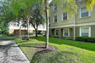 10144 Arbor Run Dr, Tampa, FL 33647 - Photo 7