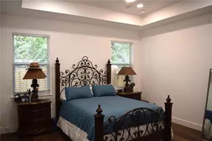 6534 Wayne St, Saint Petersburg, FL 33702 - Photo 7